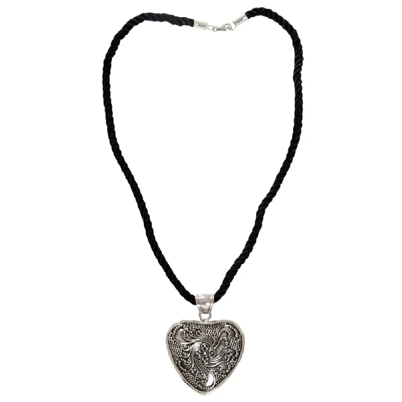 Thin filigree necklaces-Handmade Sterling Silver 'Flowery Heart' Necklace (Indonesia) - 7'6" x 9'6"