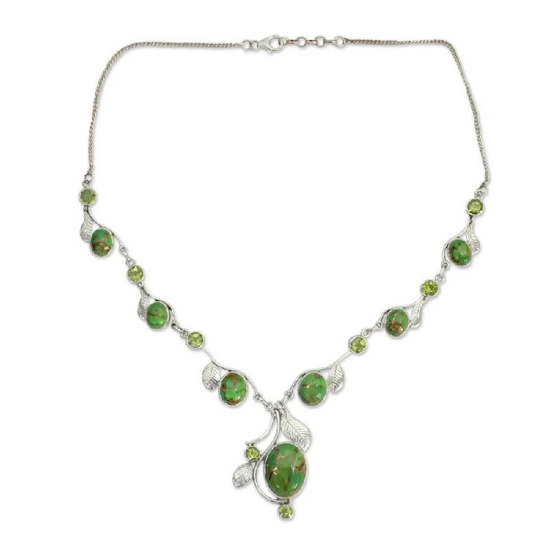 Wide chain necklaces-NOVICA Handmade Sterling Silver Dew Blossom Peridot Y Curb Necklace (India) - 7'6" x 9'6"