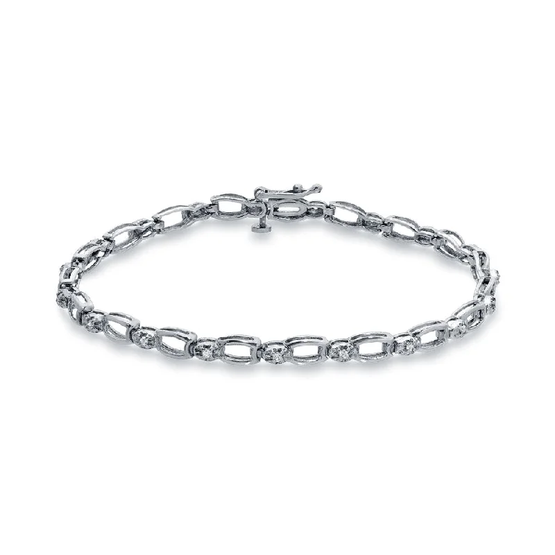 Lustrous silver bangles-Auriya Silver 1/5ctw Accent Diamond Link Bracelet