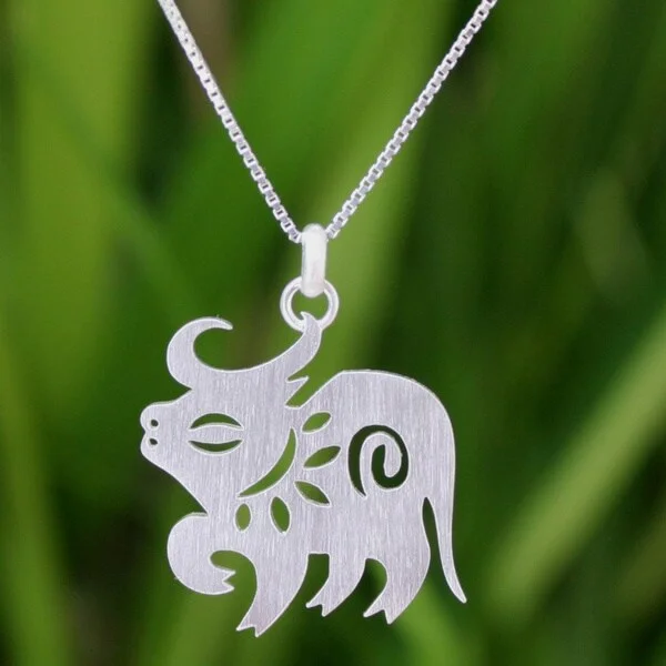 Multi-layer necklaces-Handmade Sterling Silver 'Chinese Zodiac Ox' Necklace (Thailand)