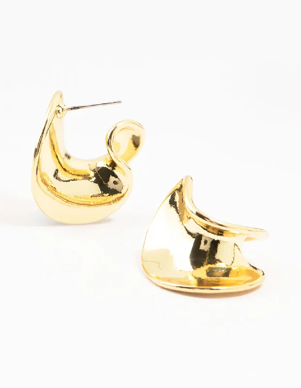 Solid ring earrings-Gold Plated Wave Stud Earrings